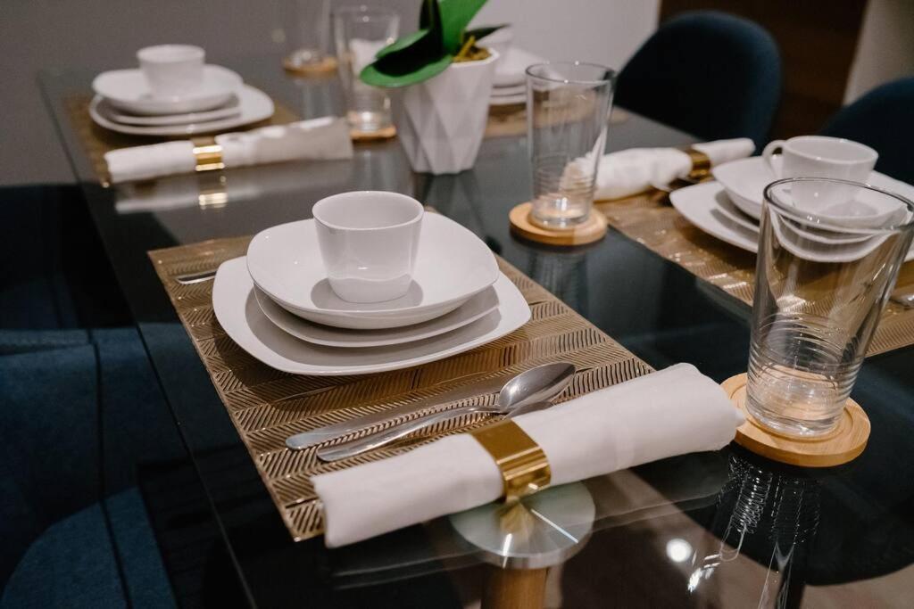 Apartamento Exclusivo Ciudad De Guatemala Zona 10 Luaran gambar