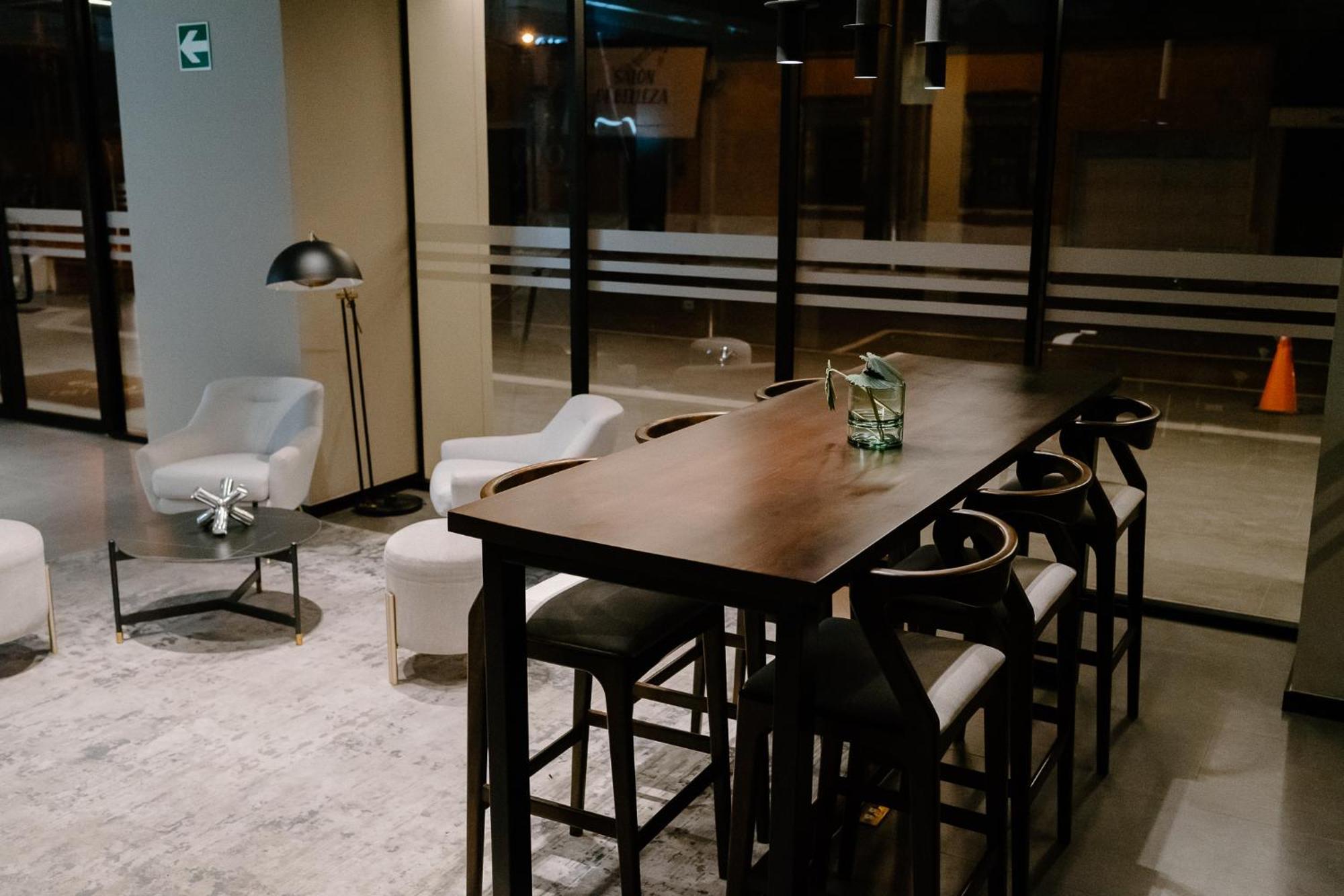 Apartamento Exclusivo Ciudad De Guatemala Zona 10 Luaran gambar