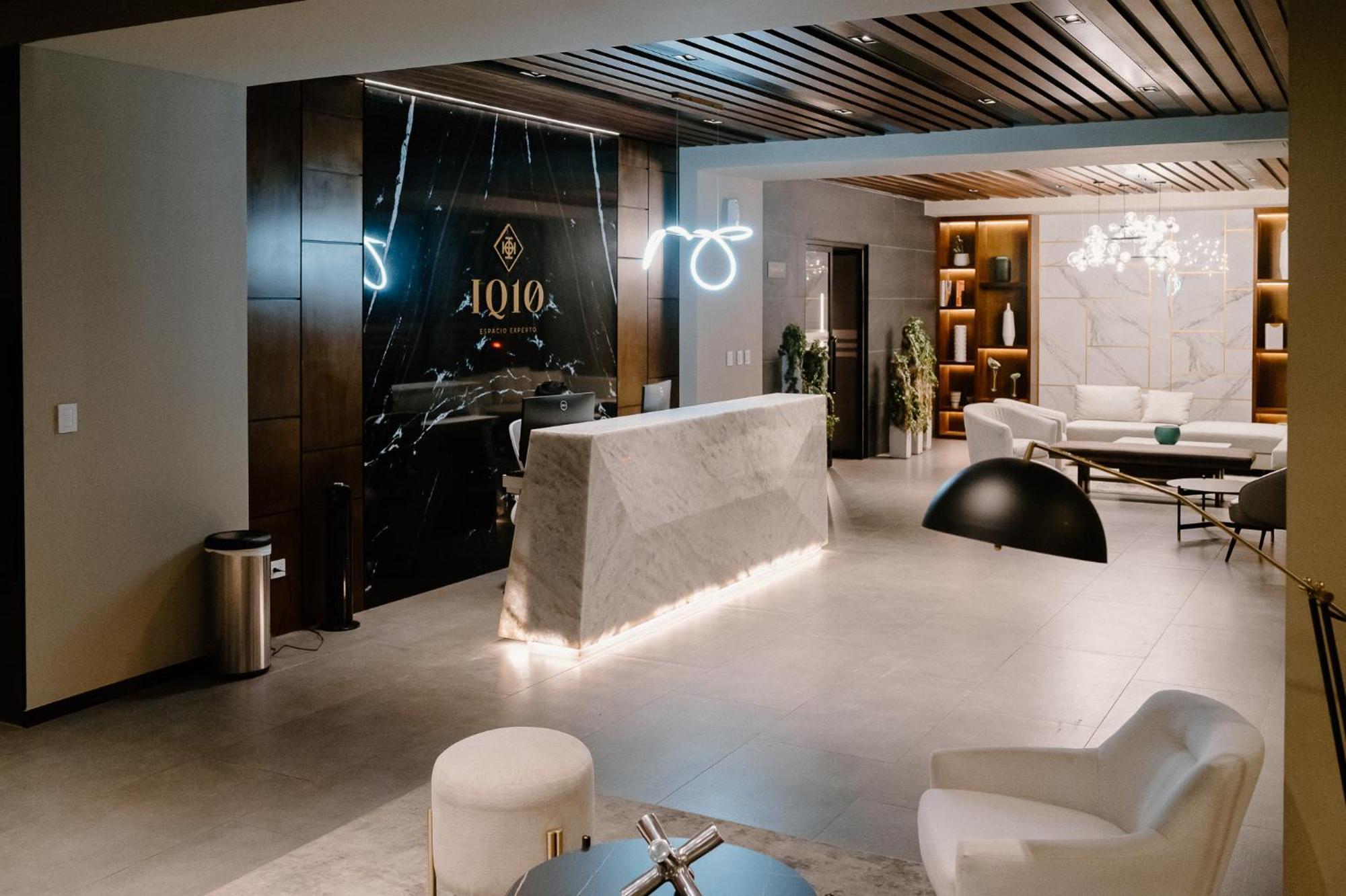Apartamento Exclusivo Ciudad De Guatemala Zona 10 Luaran gambar